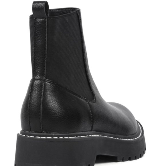DV by Dolce Vita Lobera Chelsea Boot Black - Picture 3 of 5